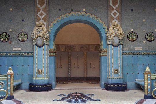 Art-Nouveau-Budapest-Gellert-Baths.jpg