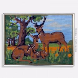 canevas-brode-cerf-faon-et-biche-encadre-vintage.jpg