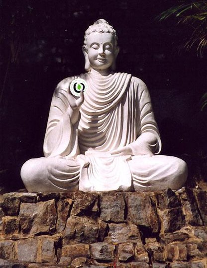 bouddha blanc Nha Trang.jpg